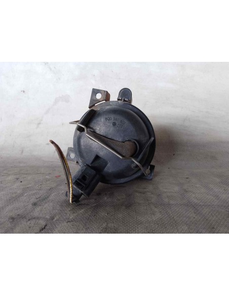 FARO ANTINIEBLA IZQUIERDO VOLKSWAGEN POLO IV (9N1) - 106455
