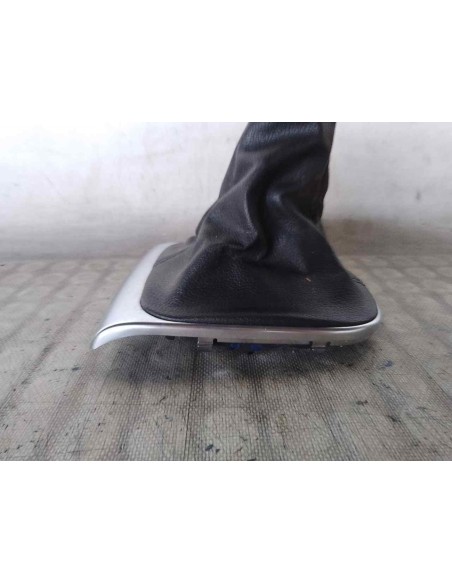 GUARNECIDOS PALANCA CAMBIO CITROEN C4 BERLINA - 111065