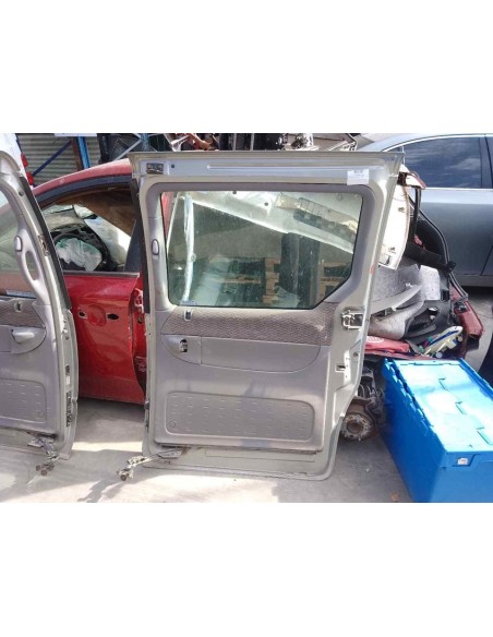 PUERTA LATERAL CORREDERA DERECHA CHRYSLER VOYAGER GS - 111396