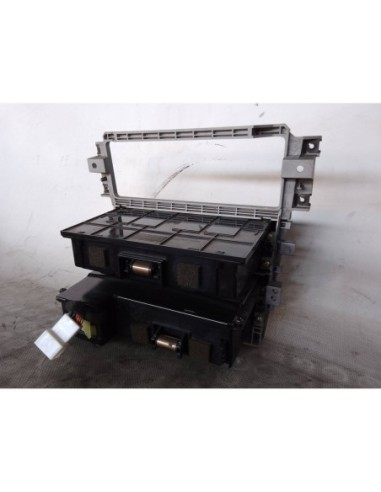 CENICERO KIA SORENTO (BL) - 112041