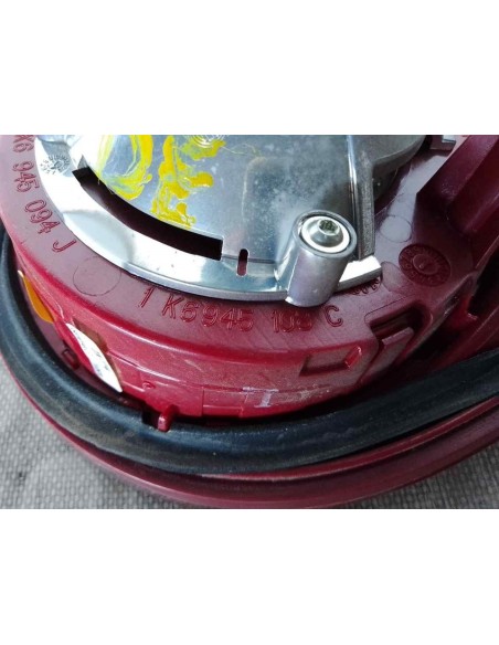 PILOTO TRASERO DERECHO VOLKSWAGEN GOLF V (1K1)(10 2003) - 117270