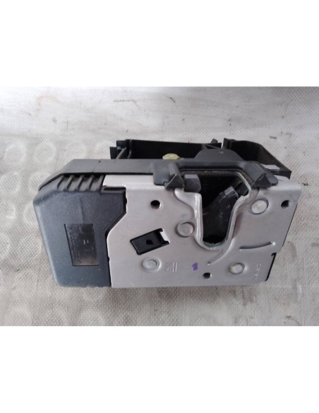 CERRADURA PUERTA TRASERA IZQUIERDA RENAULT TRAFIC II COMBI - 117390