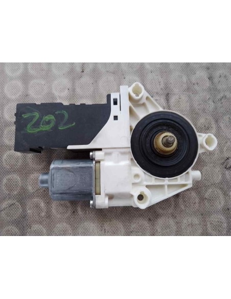 MOTOR ELEVALUNAS DELANTERO DERECHO PEUGEOT 407 - 117899