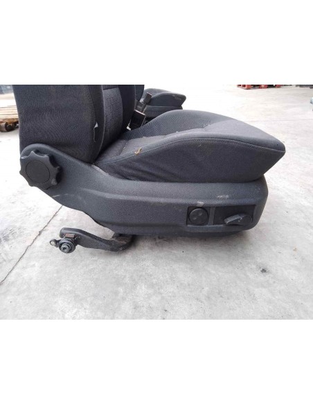 ASIENTO DELANTERO DERECHO AUDI A6 BERLINA (4B2) - 126586