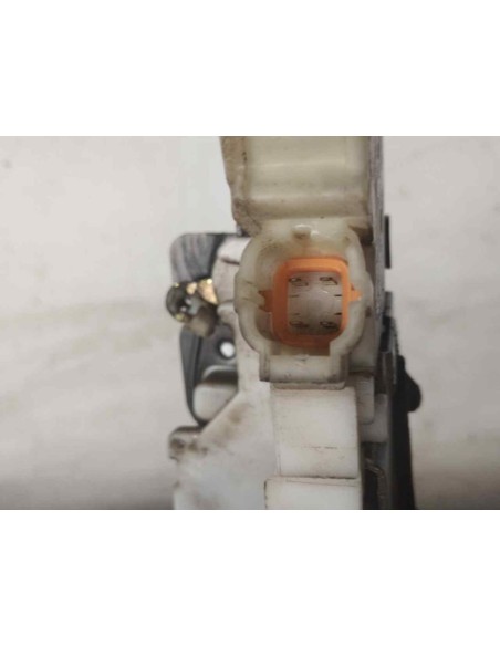 CERRADURA PUERTA DELANTERA IZQUIERDA NISSAN PICKUP (D22) - 127735