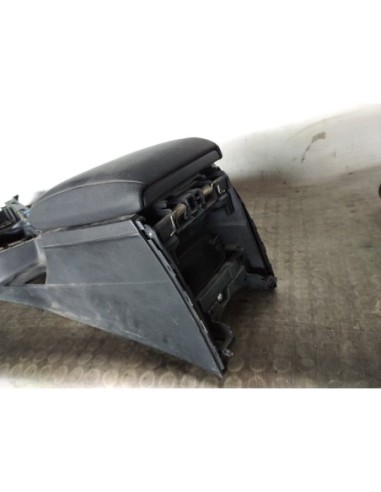 APOYABRAZOS CENTRAL BMW SERIE 1 BERLINA 5P...