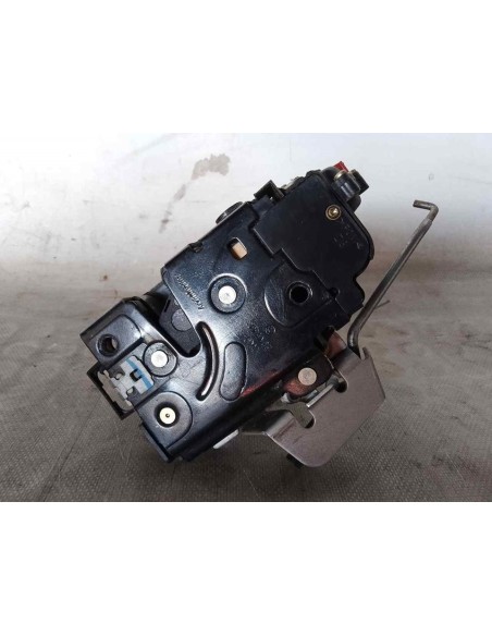 CERRADURA PUERTA TRASERA DERECHA AUDI A4 AVANT (8E) - 130570