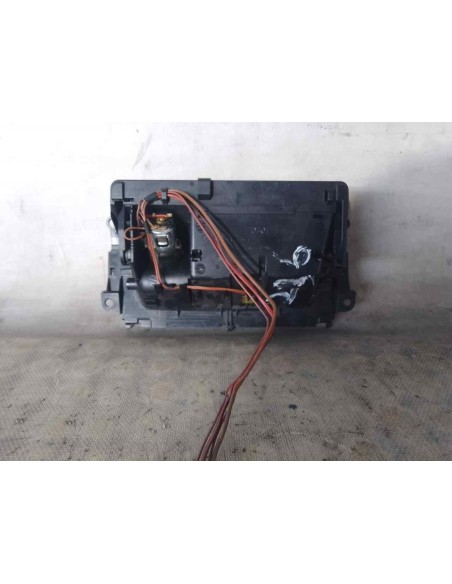 CENICERO BMW SERIE 3 BERLINA (E90) - 130755