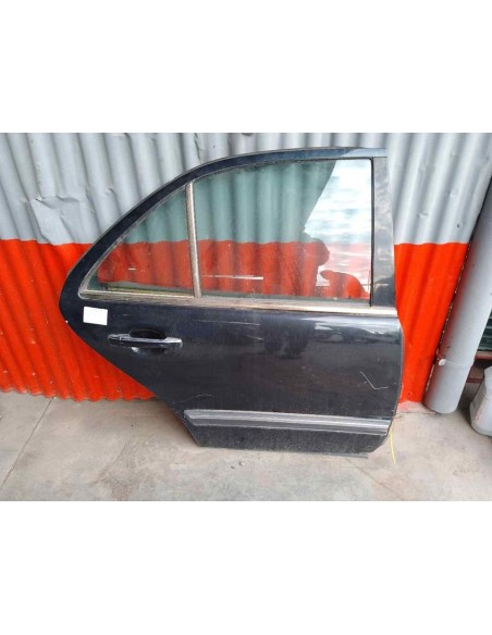 PUERTA TRASERA DERECHA MERCEDES-BENZ CLASE E (BM 210) BERLINA - 133209