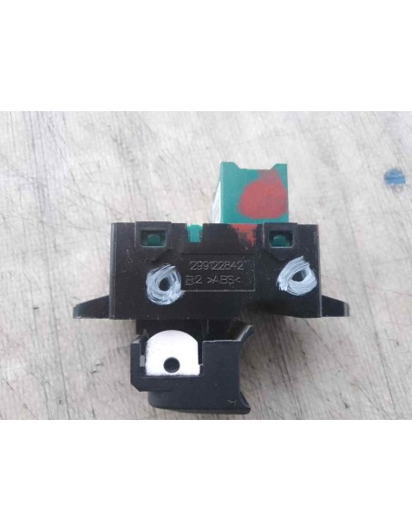 MANDO ELEVALUNAS DELANTERO DERECHO HYUNDAI I10 (IA) - 134324