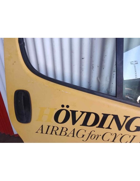 PUERTA DELANTERA DERECHA RENAULT TRAFIC II FURGÓN - 134440