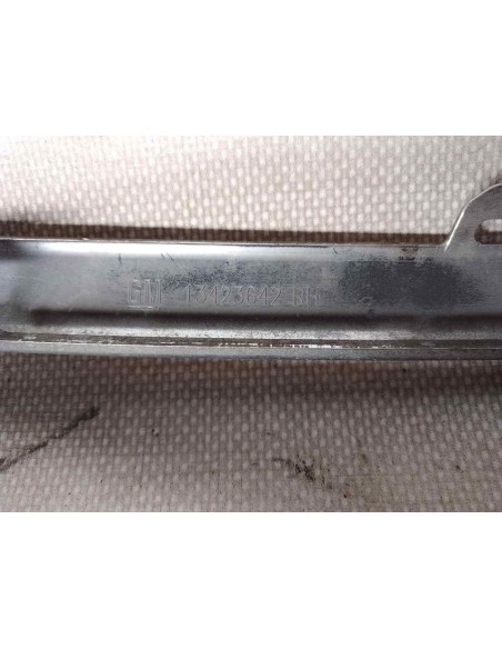 MOLDURAS DELANTERAS OPEL ASTRA K BERLINA 5P - 134504