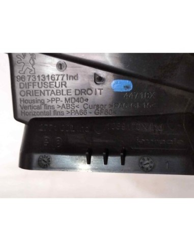 REJILLA AIREADORA PEUGEOT 208 - 134525