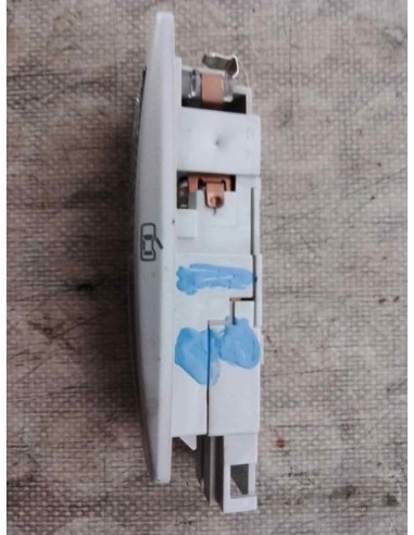 LUZ INTERIOR VOLKSWAGEN PASSAT BERLINA (3B3) -...