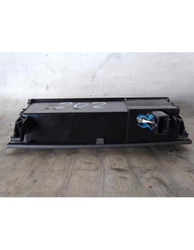 CENICERO PEUGEOT 407 - 136040