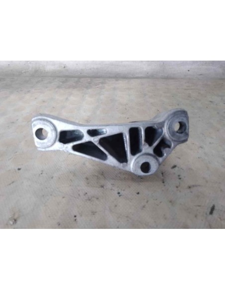 SOPORTE BOMBA INYECCION BMW SERIE 1 BERLINA (E81/E87) - 136555