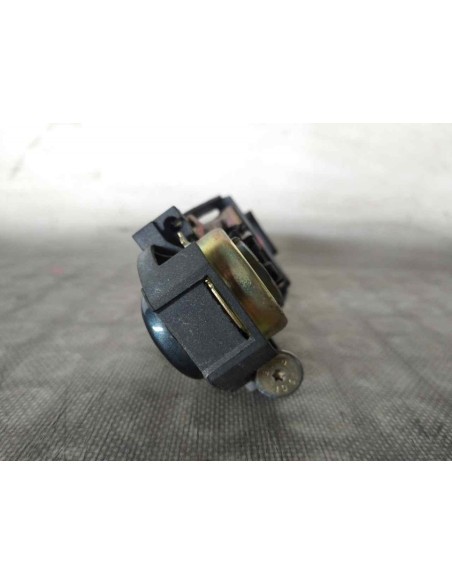 MANETA EXTERIOR TRASERA IZQUIERDA VOLKSWAGEN GOLF IV BERLINA (1J1)(10 1997) - 136839