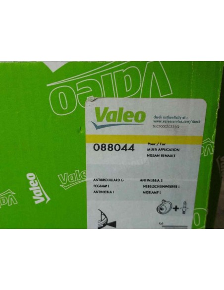 FARO ANTINIEBLA IZQUIERDO RENAULT CLIO III - 137923