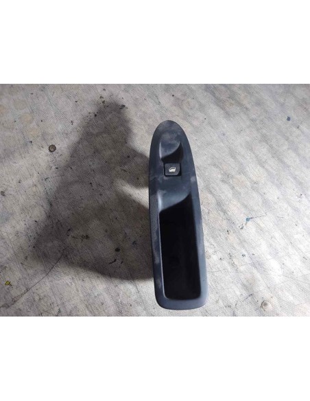 MANDO ELEVALUNAS TRASERO IZQUIERDO CITROEN C4 BERLINA - 140645