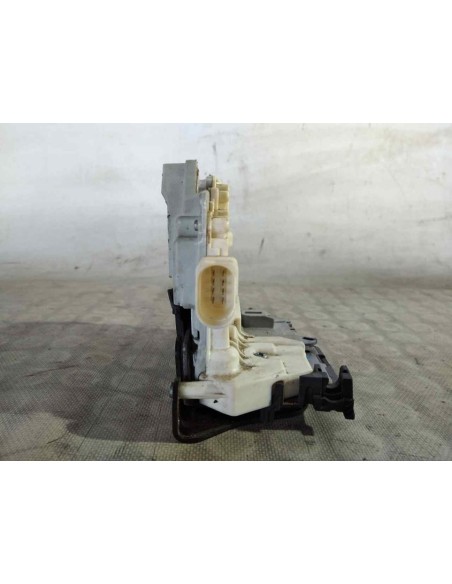 CERRADURA PUERTA TRASERA IZQUIERDA VOLKSWAGEN PASSAT BERLINA (3C2) - 141230