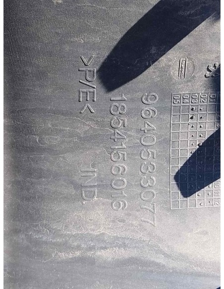 PARAGOLPES TRASERO PEUGEOT 307 BREAK / SW (S1)(04 2002) - 142789