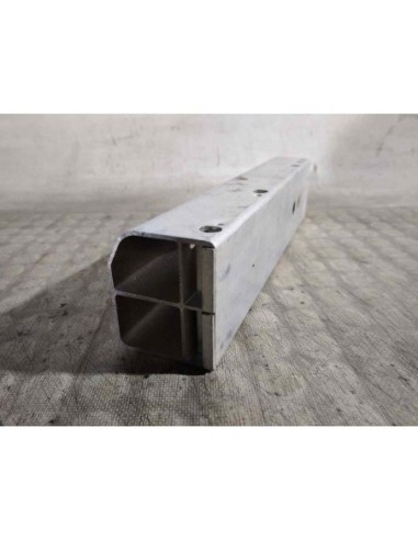 PUNTERA PARAGOLPES TRASERA DERECHA AUDI A4...