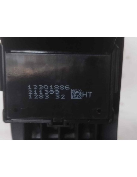 MANDO ELEVALUNAS DELANTERO DERECHO OPEL ZAFIRA C TOURER - 143552