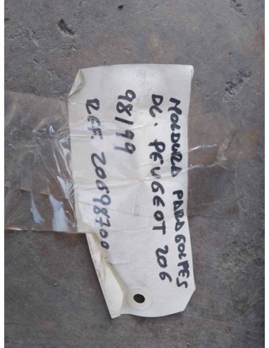 MOLDURAS DELANTERAS PEUGEOT 206 - 143912