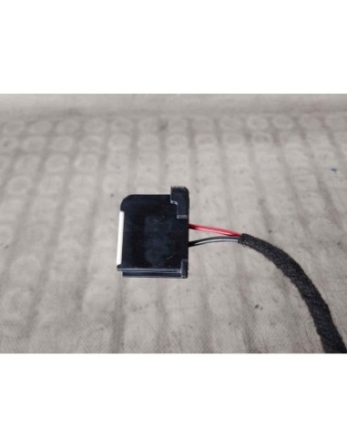 PILOTO TRASERO DERECHO INTERIOR OPEL ZAFIRA C...