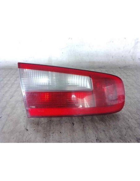 PILOTO TRASERO IZQUIERDO INTERIOR RENAULT LAGUNA II (BG0) - 151022