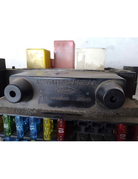 CAJA RELES / FUSIBLES FORD FIESTA COURIER - 151130