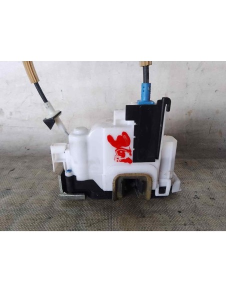 CERRADURA PUERTA DELANTERA DERECHA FIAT II DOBLÒ (152) - 153565