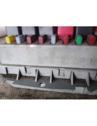 CAJA RELES / FUSIBLES ALFA ROMEO 147 (190) -...