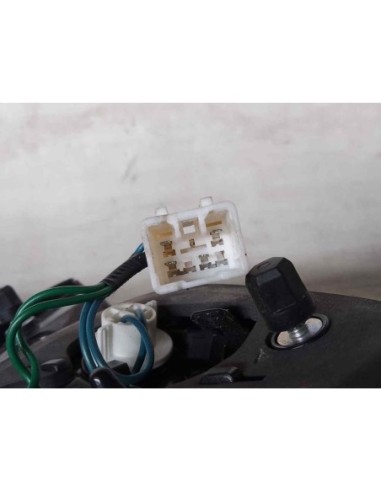 PILOTO TRASERO DERECHO INTERIOR KIA RIO (UB) -...