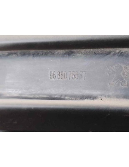 REJILLA PARAGOLPES DERECHA PEUGEOT 207 - 161298