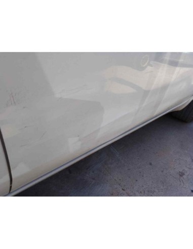 PUERTA DELANTERA DERECHA NISSAN PRIMERA BERLINA...