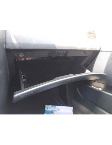 GUANTERA NISSAN PRIMERA BERLINA (P12) - 163196