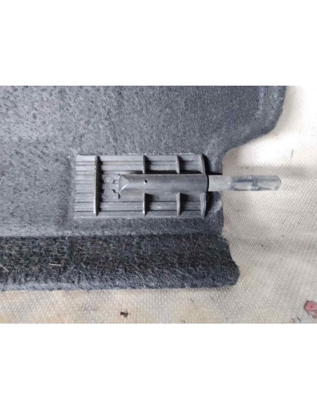 BANDEJA TRASERA FORD FOCUS BERLINA (CAK) - 163680