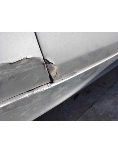 PUERTA DELANTERA IZQUIERDA BMW SERIE 1 BERLINA...