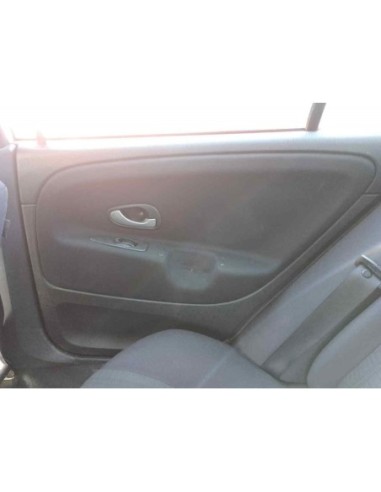 ELEVALUNAS TRASERO DERECHO MITSUBISHI CARISMA...