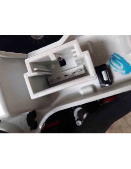 PILOTO TRASERO DERECHO INTERIOR VOLKSWAGEN GOLF VII VARIANT (BA5) - 167202