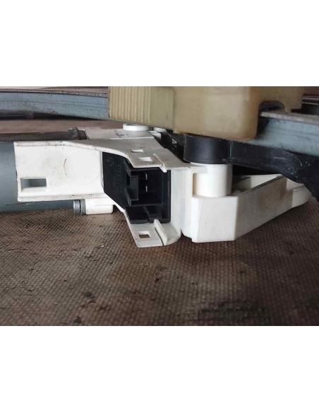 ELEVALUNAS DELANTERO DERECHO AUDI Q5 (8R) - 167638