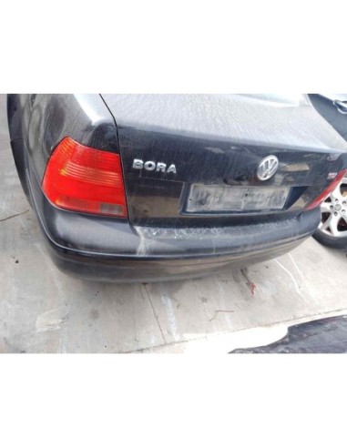 PARAGOLPES TRASERO VOLKSWAGEN BORA BERLINA...