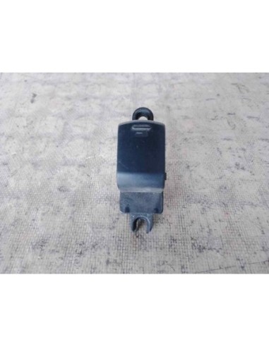 MANDO ELEVALUNAS DELANTERO DERECHO NISSAN MICRA...