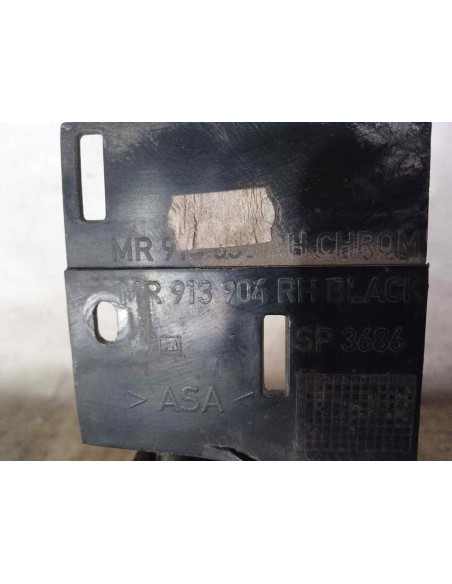 REJILLA DELANTERA MITSUBISHI CARISMA BERLINA 5 (DA0) - 168668