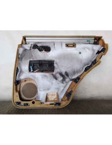 GUARNECIDO PUERTA TRASERA IZQUIERDA...