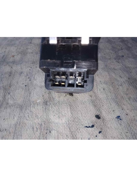 MANDO ELEVALUNAS DELANTERO IZQUIERDO PEUGEOT 206 - 172454