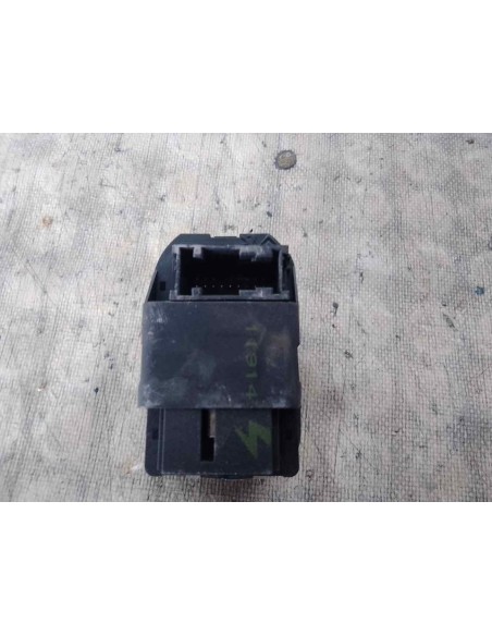 MANDO ELEVALUNAS DELANTERO IZQUIERDO PEUGEOT 206 - 172454