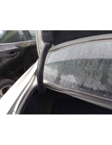 AMORTIGUADORES MALETERO / PORTON TOYOTA AVENSIS...