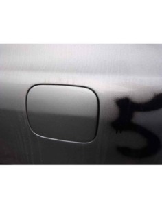 TAPA EXTERIOR COMBUSTIBLE TOYOTA AVENSIS BERLINA (T25) -...